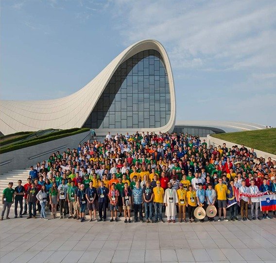 طلاب فلسطينيون في اوليمبياد